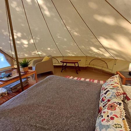 Camping Etang Du Camp Senergues Ngoại thất bức ảnh