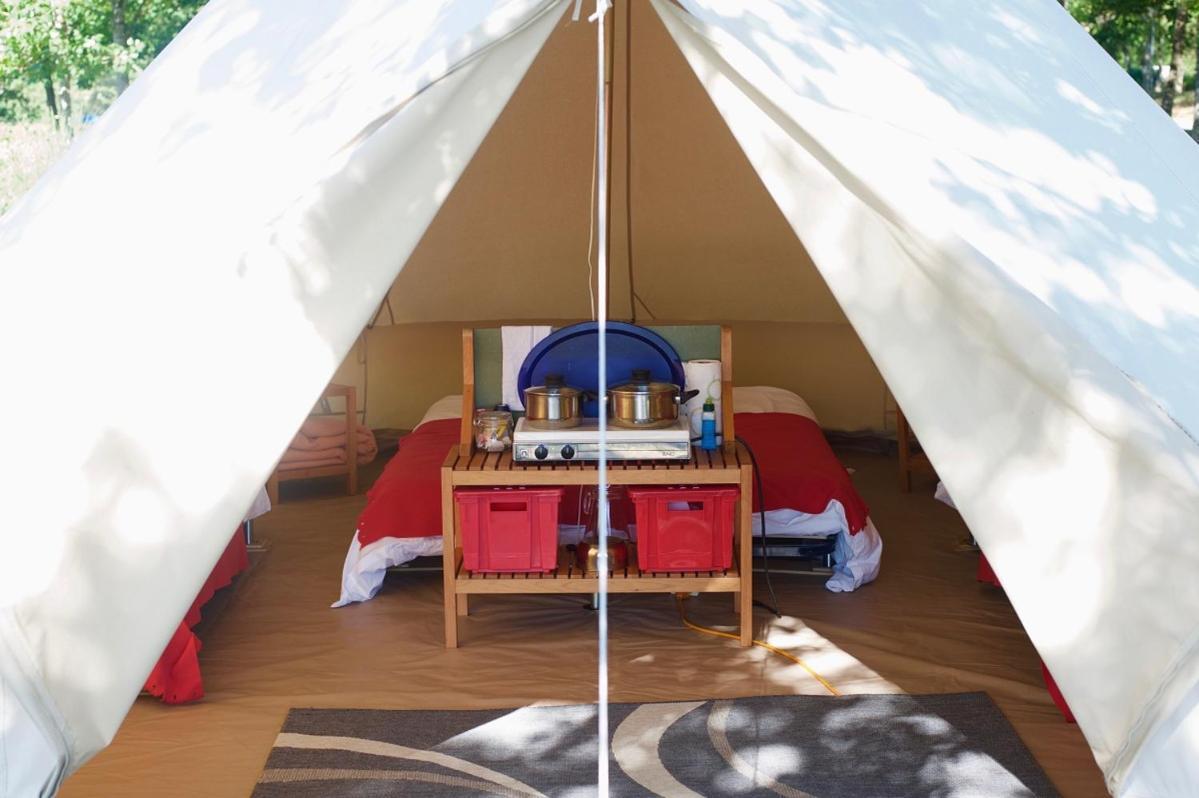 Camping Etang Du Camp Senergues Ngoại thất bức ảnh