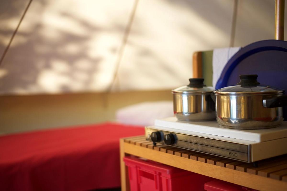 Camping Etang Du Camp Senergues Ngoại thất bức ảnh
