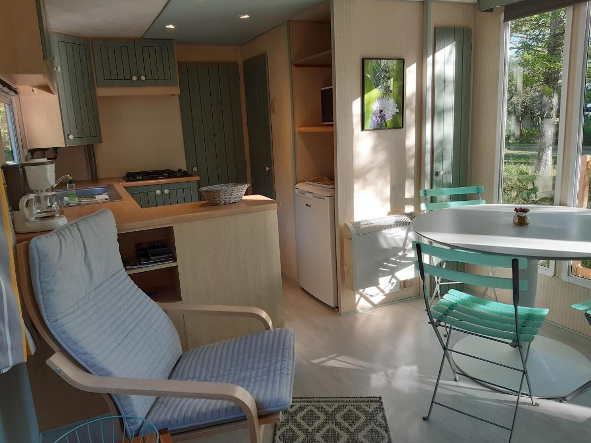 Camping Etang Du Camp Senergues Ngoại thất bức ảnh