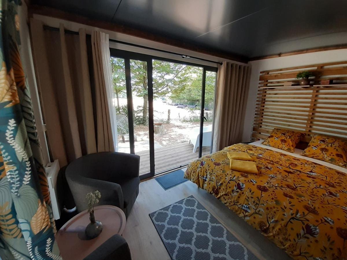 Camping Etang Du Camp Senergues Ngoại thất bức ảnh