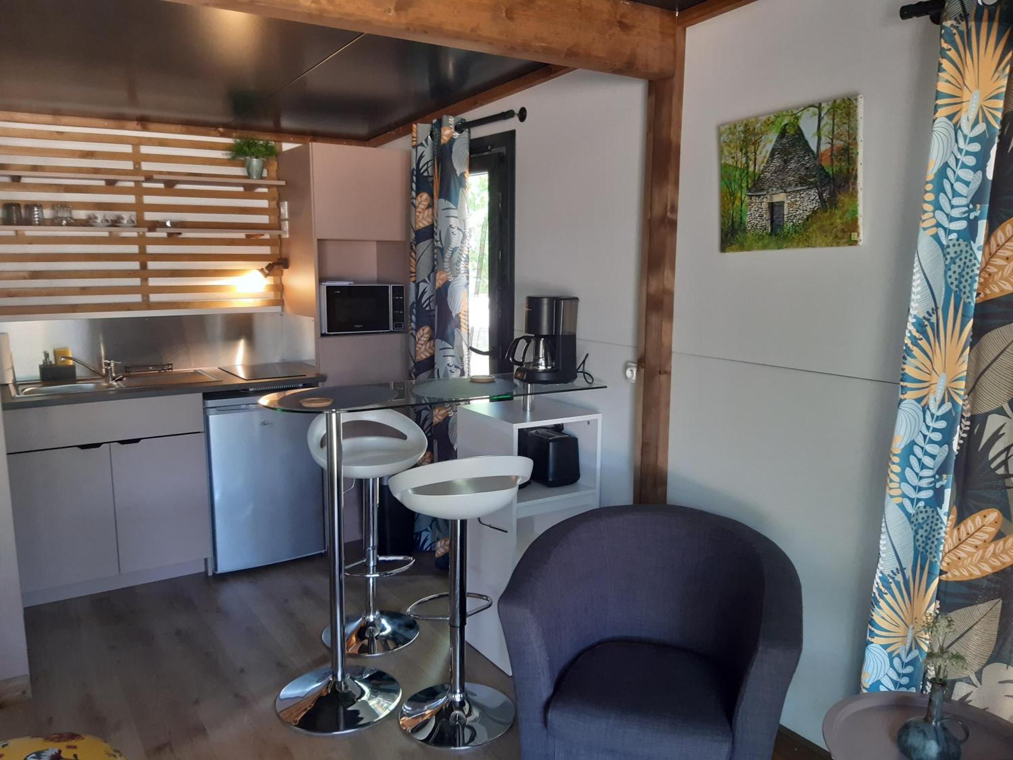Camping Etang Du Camp Senergues Ngoại thất bức ảnh